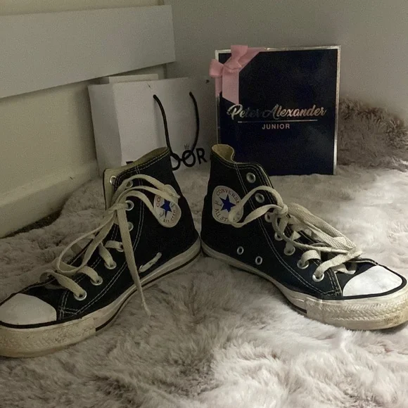 Converse original price $120 - Picture 1 of 4